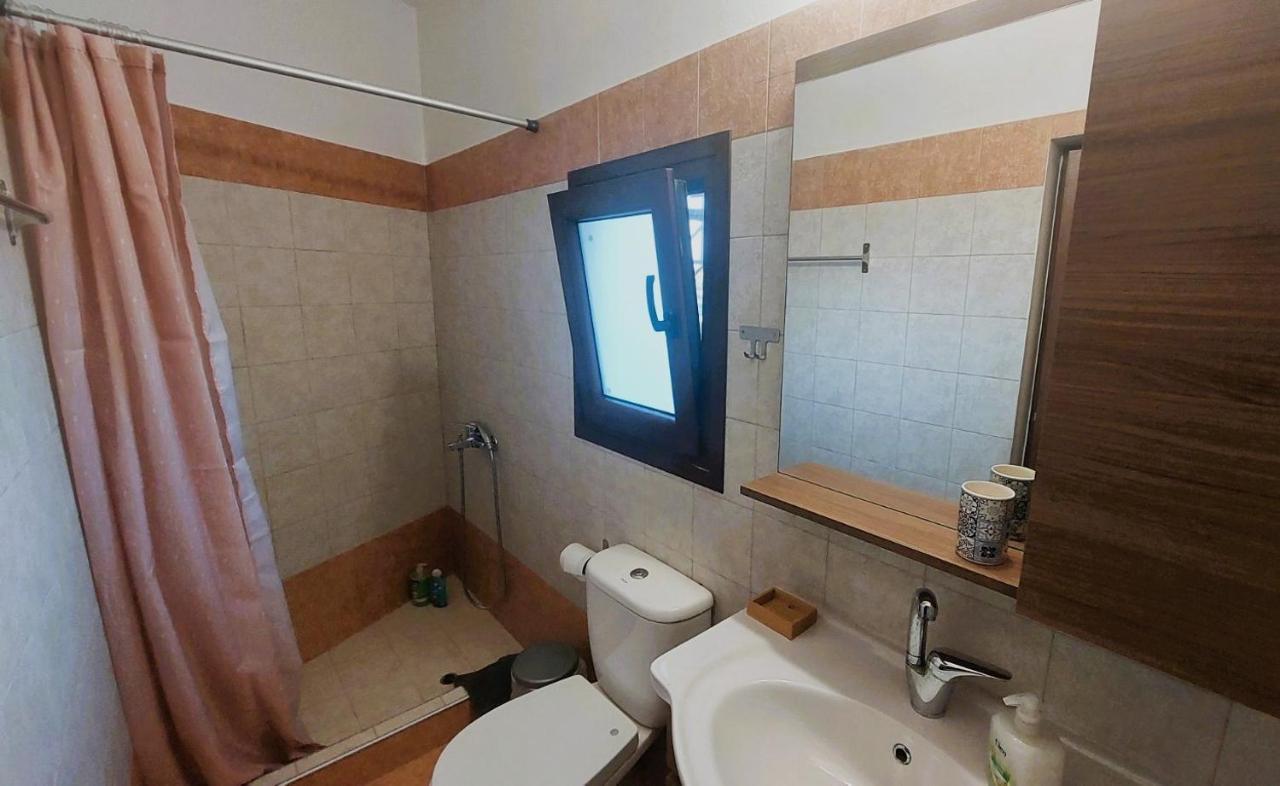 The Garden House, Sitia Apartment Luaran gambar