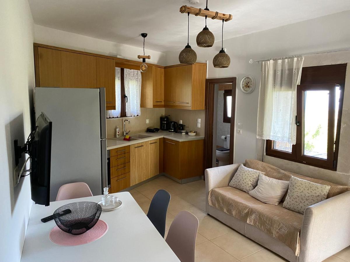 The Garden House, Sitia Apartment Luaran gambar