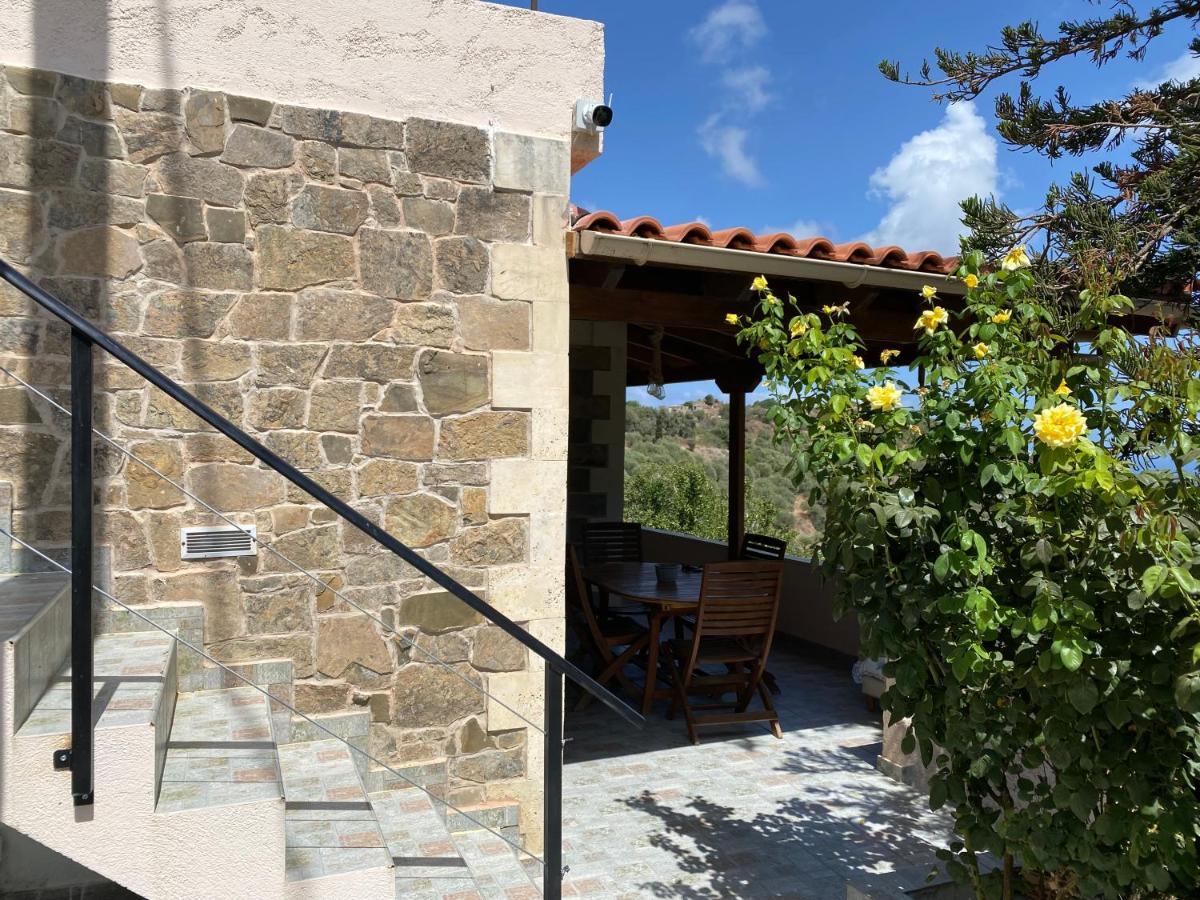 The Garden House, Sitia Apartment Luaran gambar
