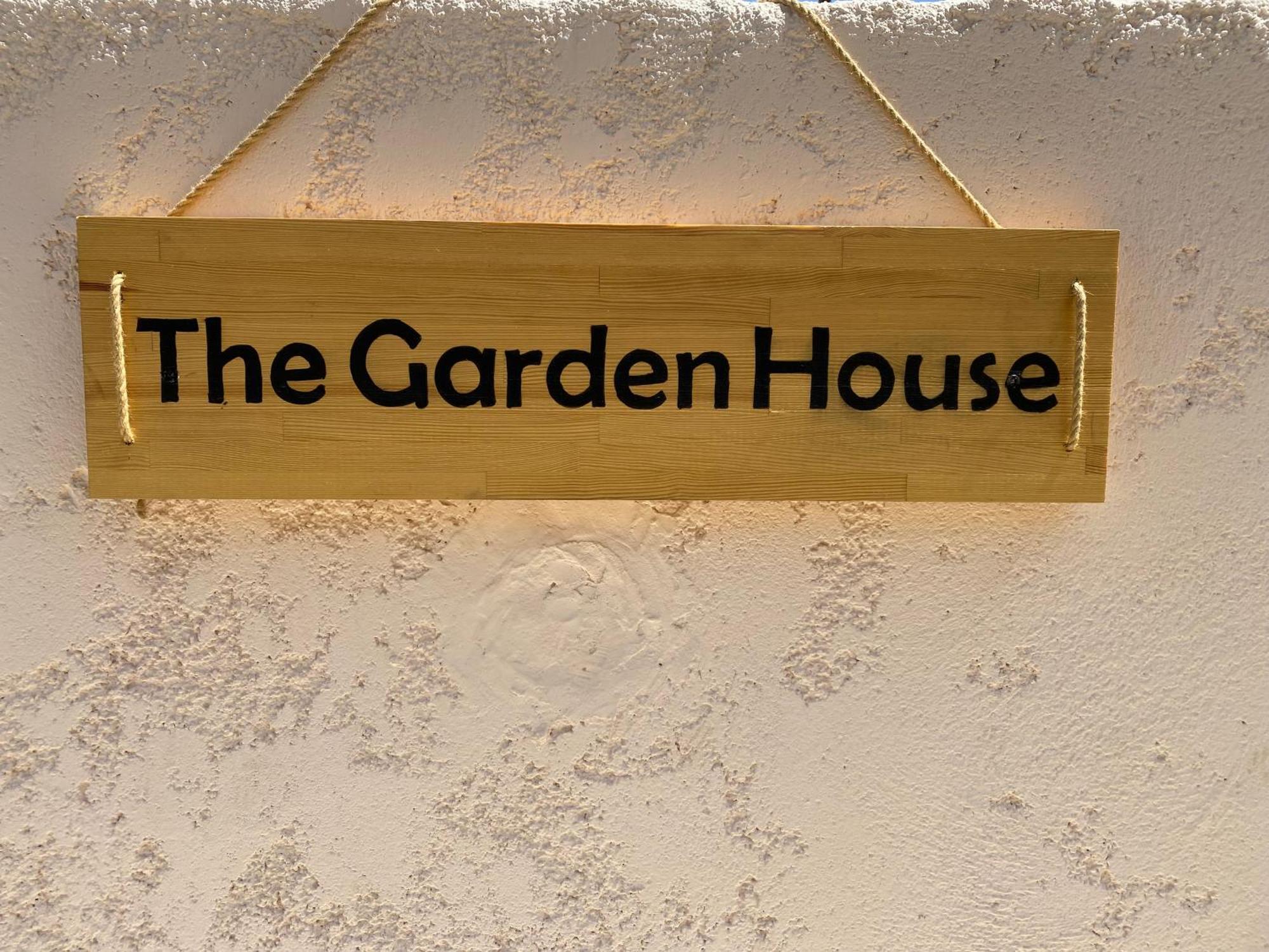 The Garden House, Sitia Apartment Luaran gambar