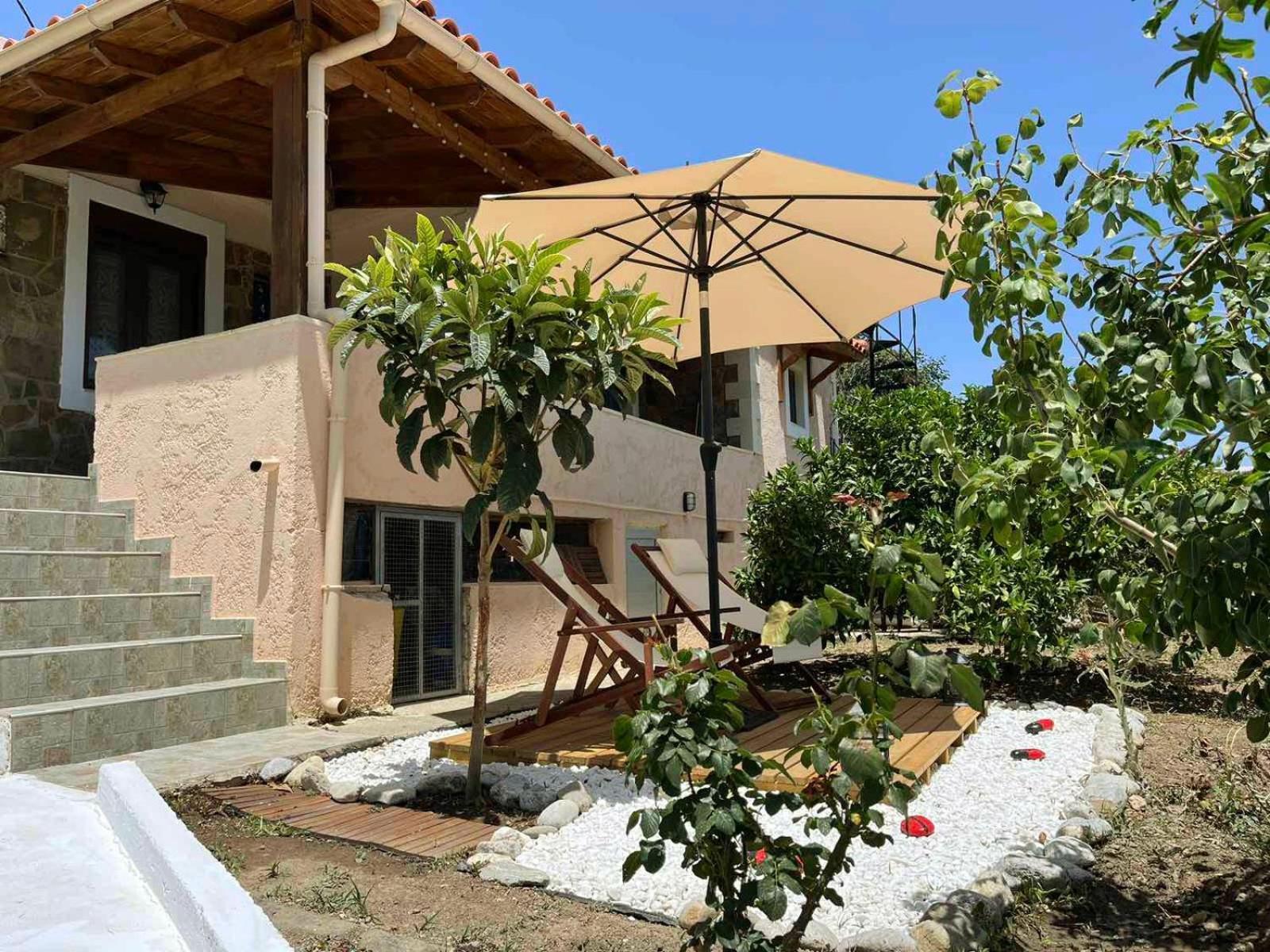 The Garden House, Sitia Apartment Luaran gambar